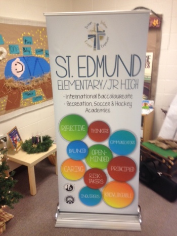 Retractable Banner Stand Leduc